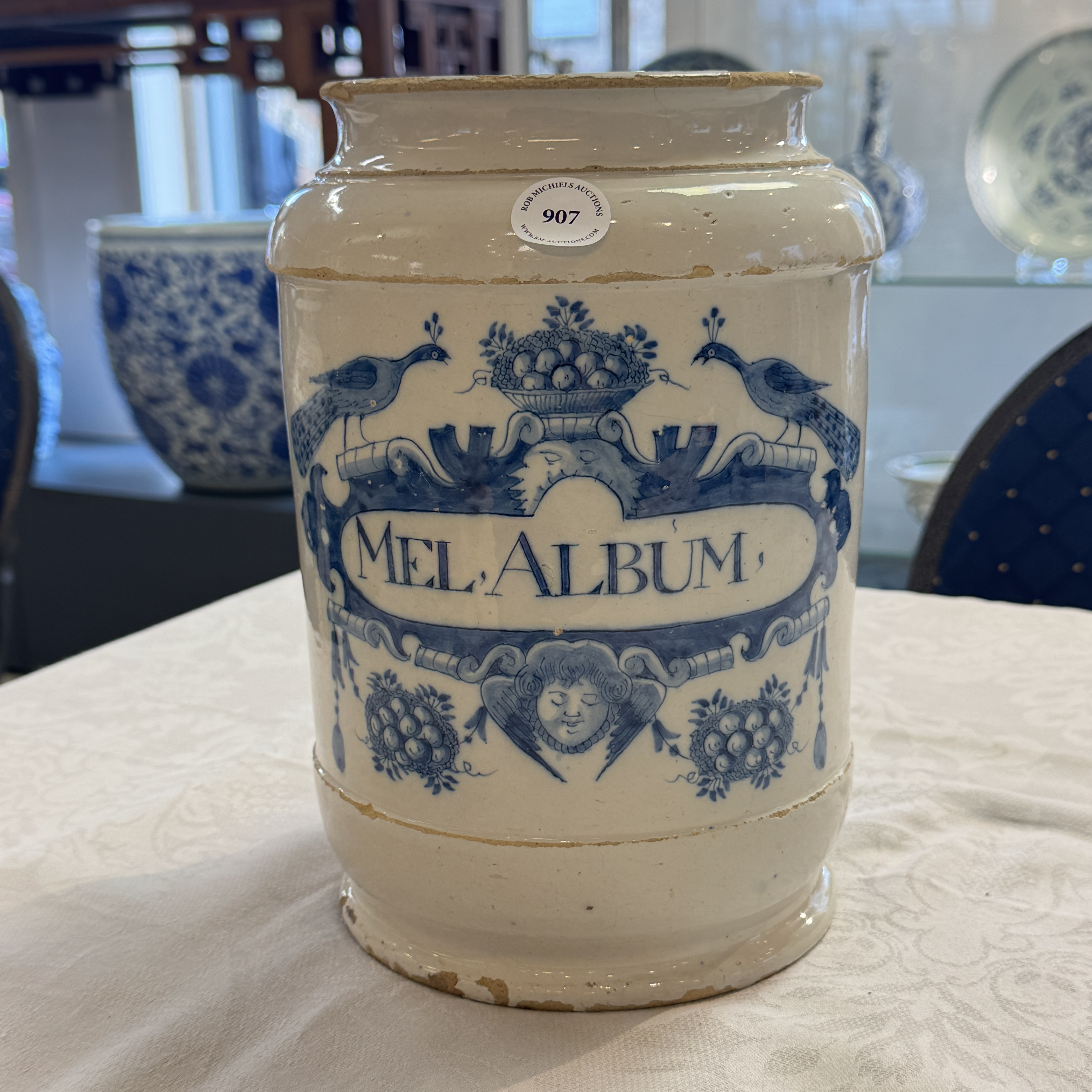 A large blue and white Dutch Delft albarello inscribed 'MEL ALBUM' — photo 1