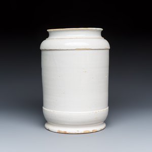A large blue and white Dutch Delft albarello inscribed 'MEL ALBUM' — photo 4