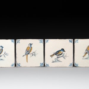 9 polychrome Dutch Delft 'bird' and 'swan' tiles, 17th C. — photo 4