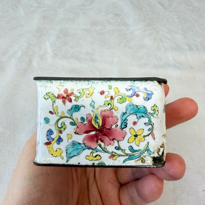 A Chinese Canton enamel rectangular writing desk set — photo 19