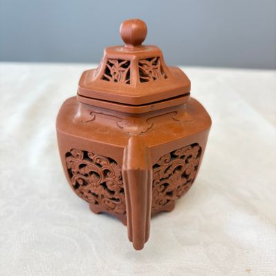 A Chinese Yixing stoneware openworked double-walled teapot and cover with floral design — photo 4
