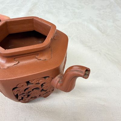A Chinese Yixing stoneware openworked double-walled teapot and cover with floral design — photo 6