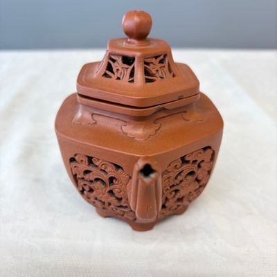 A Chinese Yixing stoneware openworked double-walled teapot and cover with floral design — photo 2