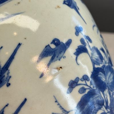 A Chinese blue and white 'Birds Among Flowers' vase — photo 11