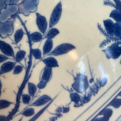 A Chinese blue and white 'Birds Among Flowers' vase — photo 8