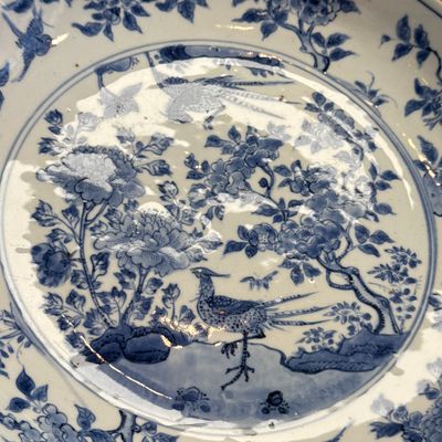 A  Chinese blue and white 'Birds among Blossoms' dish — photo 7