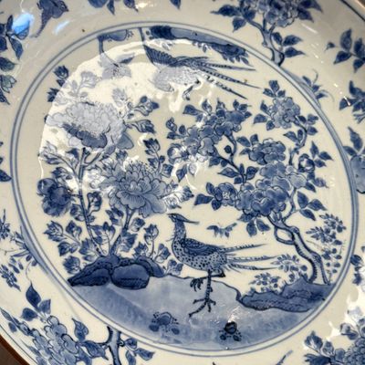 A  Chinese blue and white 'Birds among Blossoms' dish — photo 8