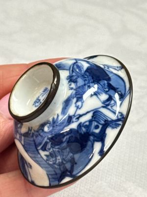 A Chinese blue and white 'Bleu de Hue' four-piece tea set — foto 31