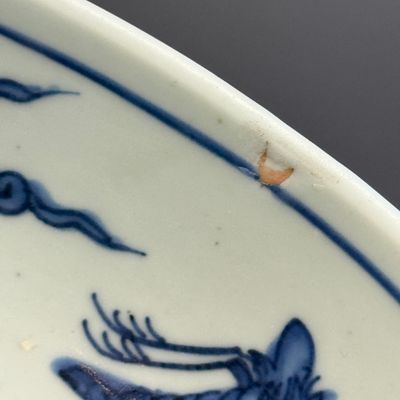 A Chinese blue and white 'Cranes and Flying Horses' dish — foto 9
