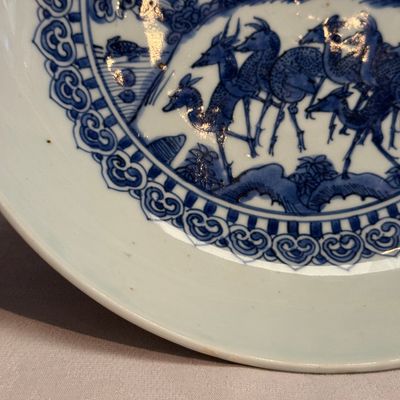 A Chinese blue and white 'Deer' dish — photo 2