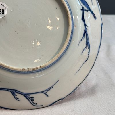 A Chinese blue and white 'Fish and Butterflies' plate — photo 14