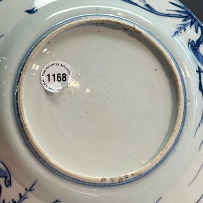 A Chinese blue and white 'Fish and Butterflies' plate — photo 16