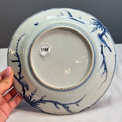 A Chinese blue and white 'Fish and Butterflies' plate — photo 10