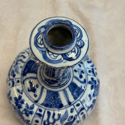 A Chinese blue and white 'Flying Horses' kendi — photo 12