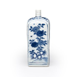 A Chinese blue and white 'Geese and Flowers' square flask — foto 6