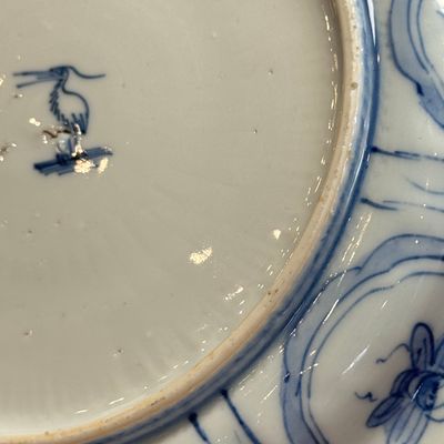 A Chinese blue and white 'Grasshopper and Butterfly' plate — photo 16