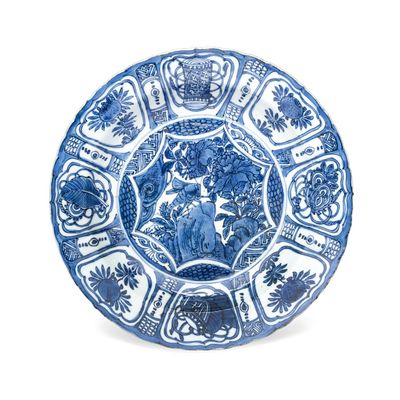 A Chinese blue and white 'Grasshopper' dish, Wanli