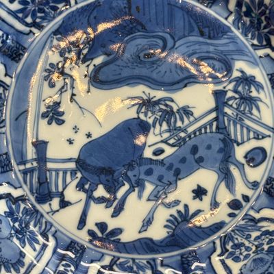 A Chinese blue and white 'Horses' plate — photo 7