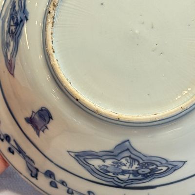 A Chinese blue and white 'Klapmuts' bowl — foto 9