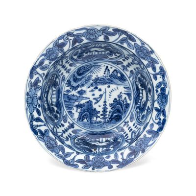 A Chinese blue and white 'Klapmuts' bowl, Wanli