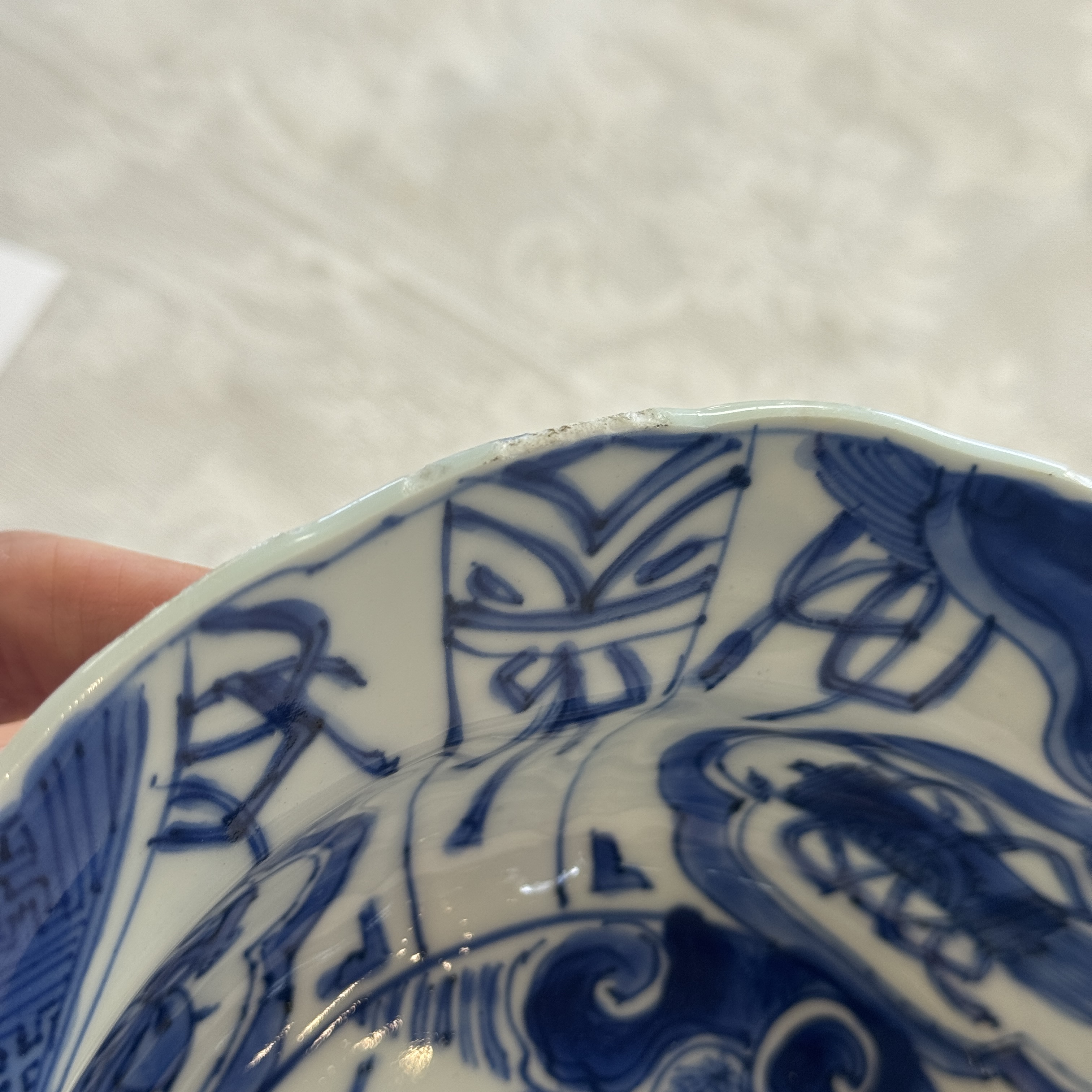 A Chinese blue and white 'Klapmuts' bowl with a bird of prey — photo 28