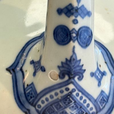 A Chinese blue and white 'Magic Fountain' ewer — photo 4