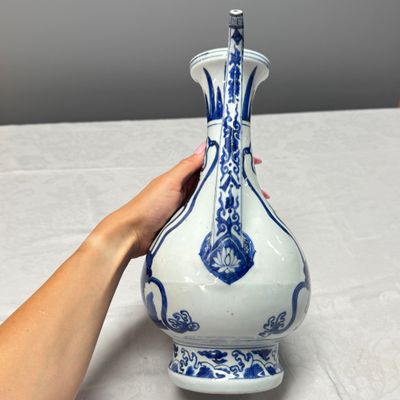 A Chinese blue and white 'Magic Fountain' ewer — foto 23