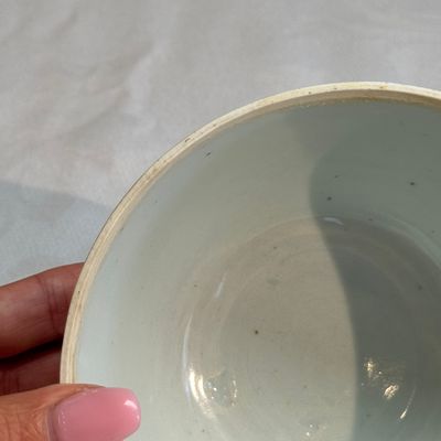 A Chinese blue and white 'Mountainous Riverscape' bowl and cover — photo 11