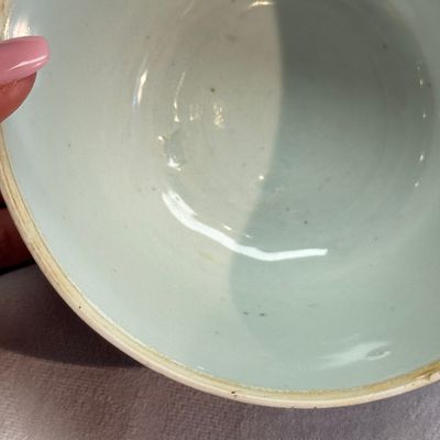 A Chinese blue and white 'Mountainous Riverscape' bowl and cover — photo 10