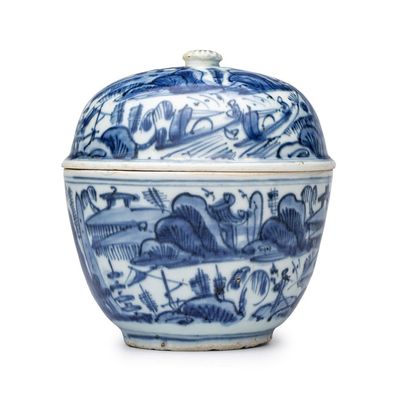 A Chinese blue and white 'Mountainous Riverscape' bowl and cover, Wanli