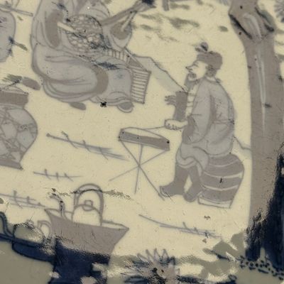 A Chinese blue and white 'Musicians in a Garden' dish — foto 13
