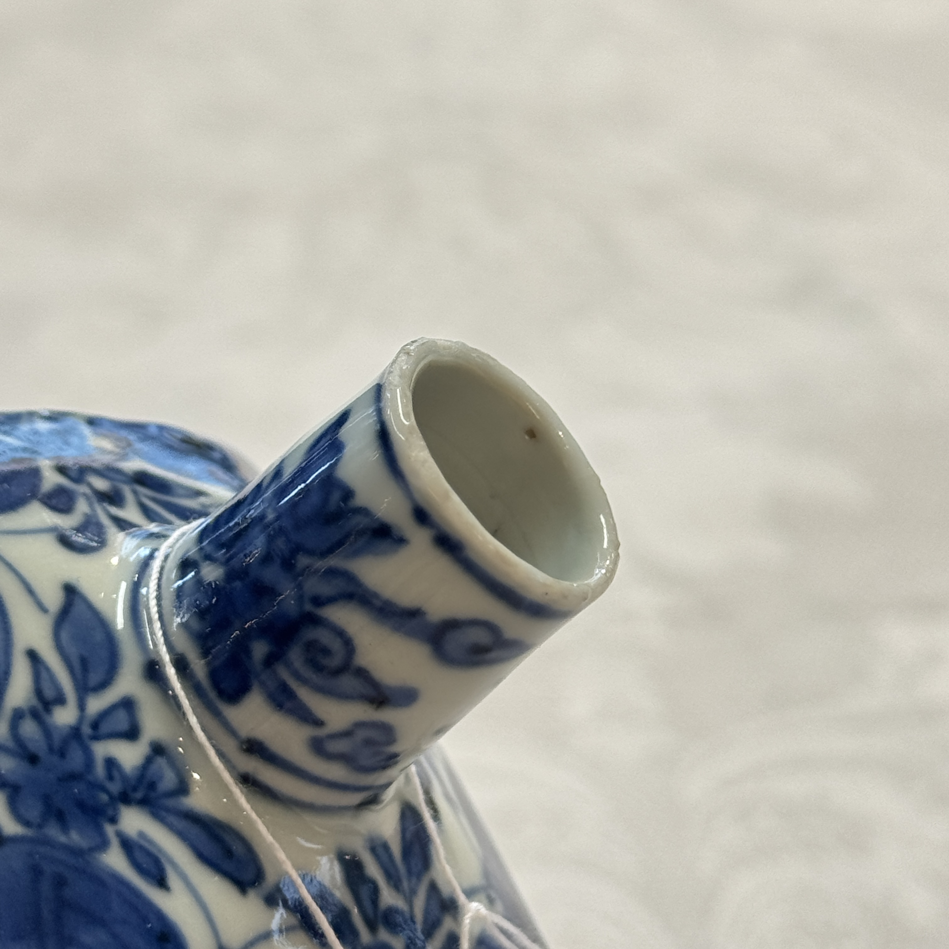 A Chinese blue and white 'Playing Boys' square flask — foto 17