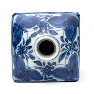 A Chinese blue and white 'Playing Boys' square flask — foto 6