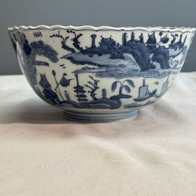A Chinese blue and white 'Riverscape' bowl — photo 4
