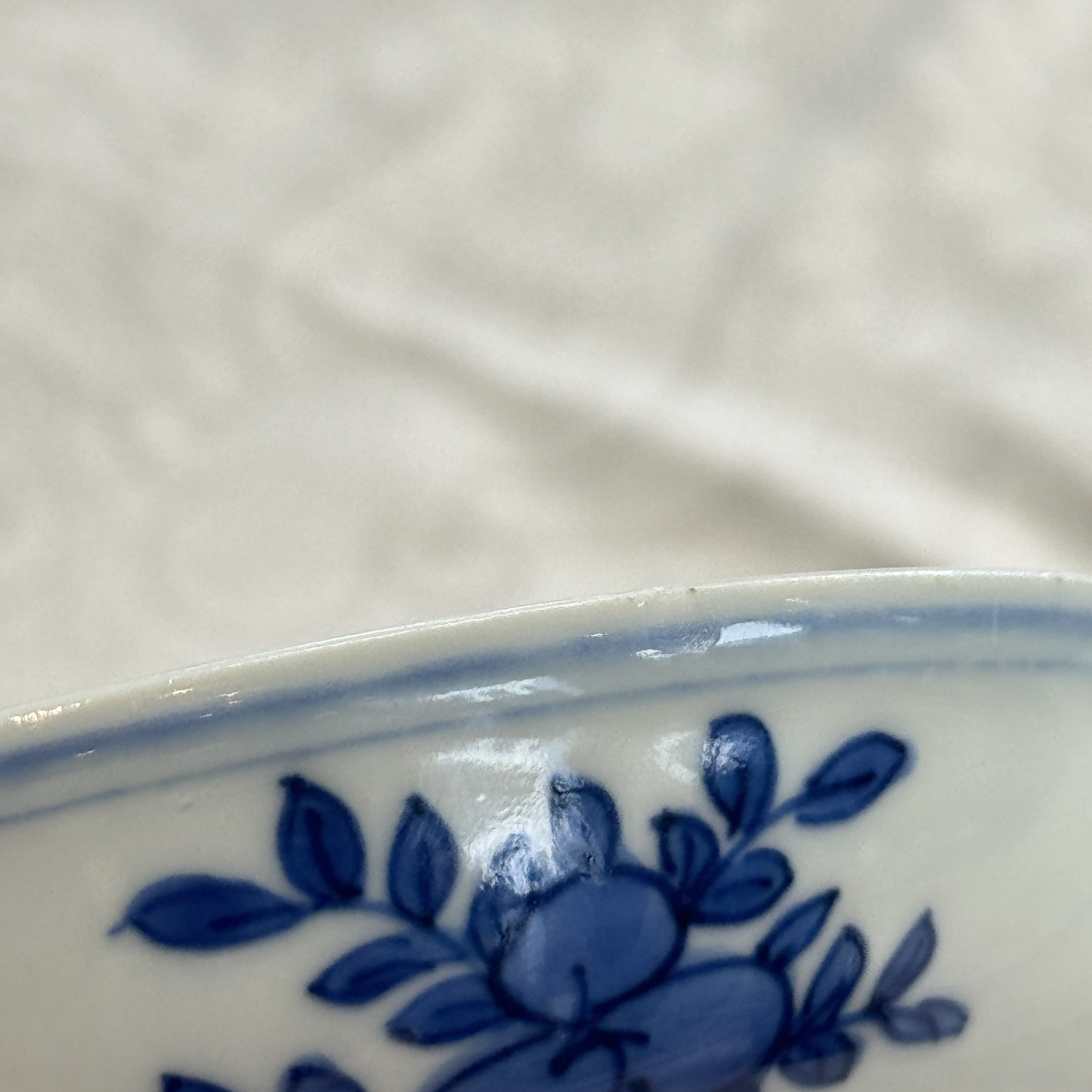 A Chinese blue and white 'Sage and Servant' plate — photo 19