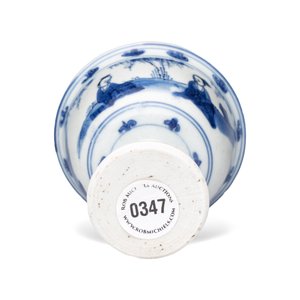 A Chinese blue and white 'Scholars' stem cup — photo 7