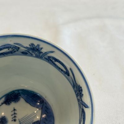 A Chinese blue and white 'Ship Before a City Gate' bowl — photo 10