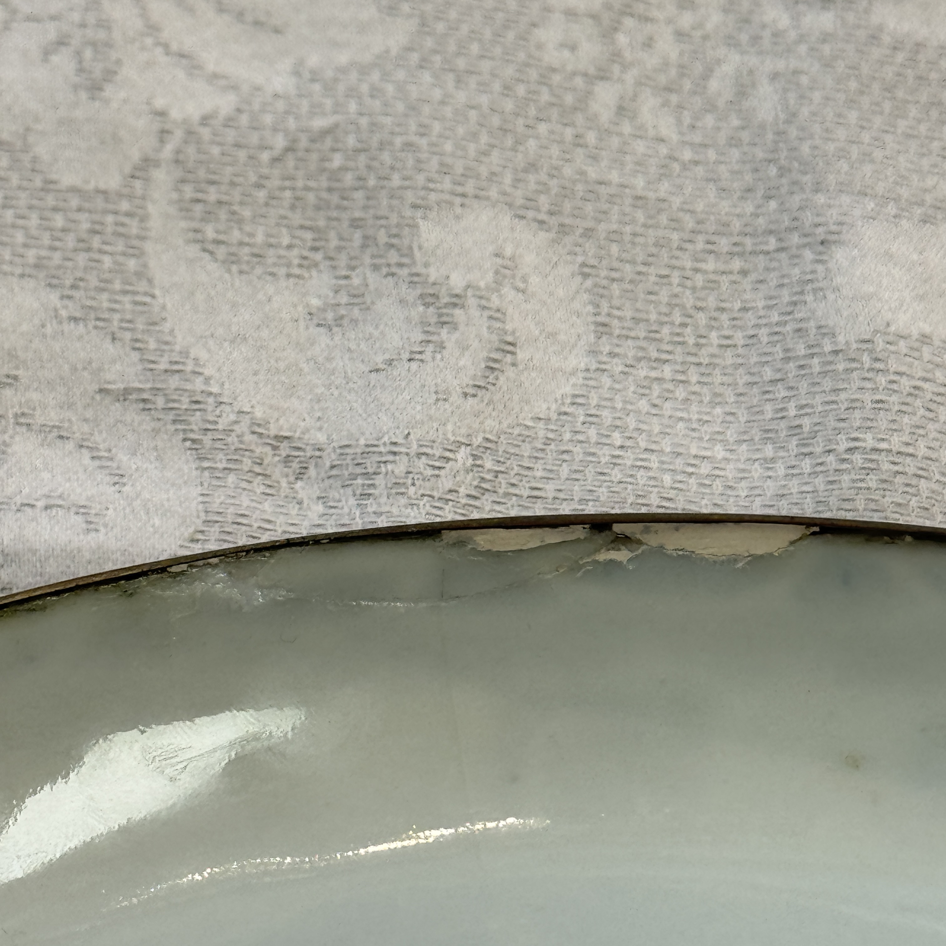 A Chinese blue and white Vietnamese market 'Bleu de Hue' bowl and cover — photo 36
