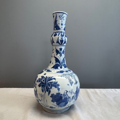 A Chinese blue and white 'Zhu Lin Qi Xian 竹林七賢' bottle vase — 照片 7