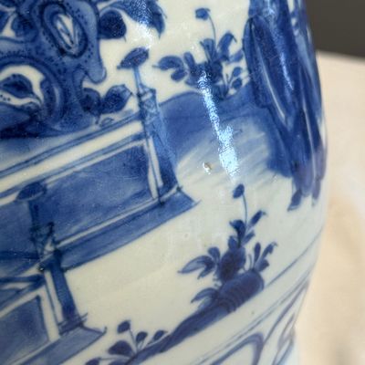 A Chinese blue and white baluster vase with narrative design — 照片 10
