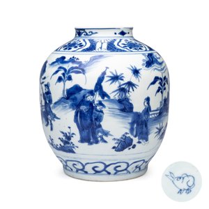 A Chinese blue and white baluster vase with narrative design — 照片 1