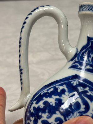 A Chinese blue and white ewer and cover for the Persian market — photo 12