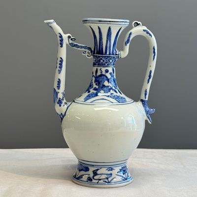 A Chinese blue and white ewer for the Persian market — 照片 1