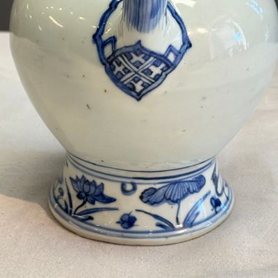 A Chinese blue and white ewer for the Persian market — 照片 17