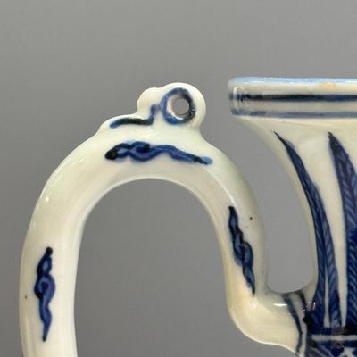 A Chinese blue and white ewer for the Persian market — 照片 9