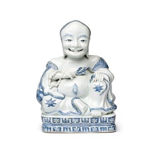 A Chinese blue and white figure of Budai — 照片 2