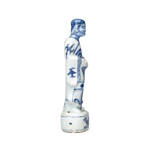 A Chinese blue and white figure of Li Tieguai — foto 5