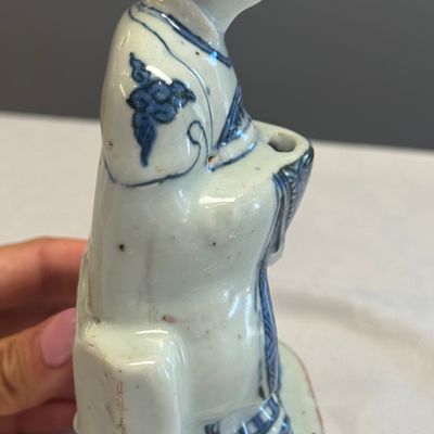 A Chinese blue and white figure of a Daoist deity — photo 12