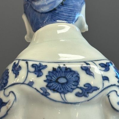 A Chinese blue and white figure of the immortal He Xiangu — photo 14