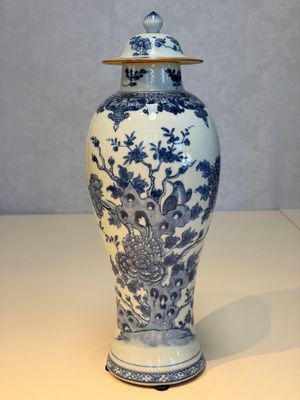 A Chinese blue and white five-piece garniture with birds among flowering branches — photo 2